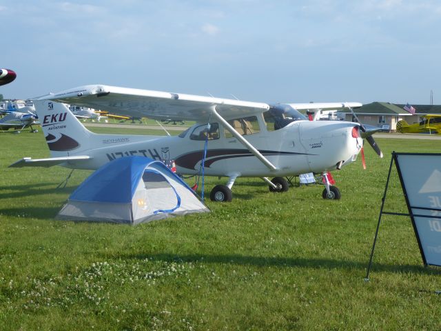 Cessna Skyhawk (N715TH)