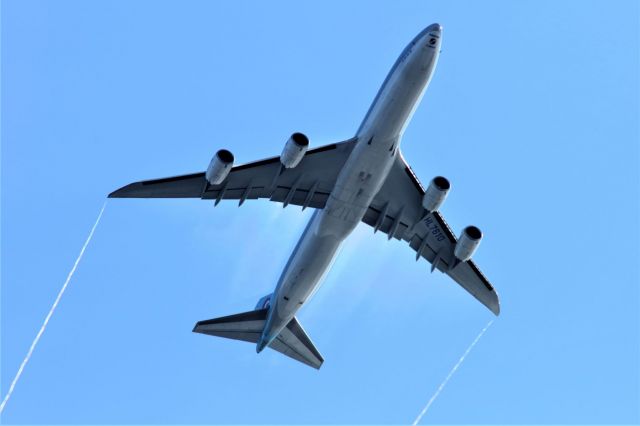 BOEING 747-8 (HL7610) - SEA-ICN  4-1-2020