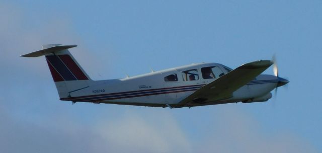 Piper Cherokee (N3574Q) - N3574Q overflying CVO at approximately 700' AGL on 8th November 2020.