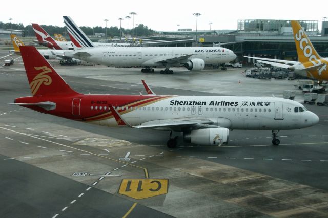Airbus A320 (B-8632)