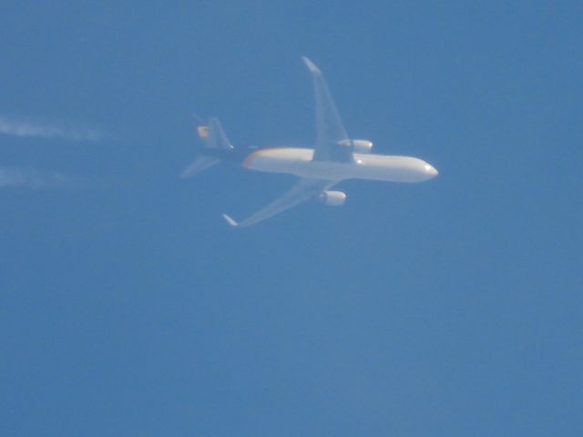 BOEING 767-300 (N347UP) - UPS2861br /PHX-PHLbr /09/15/22