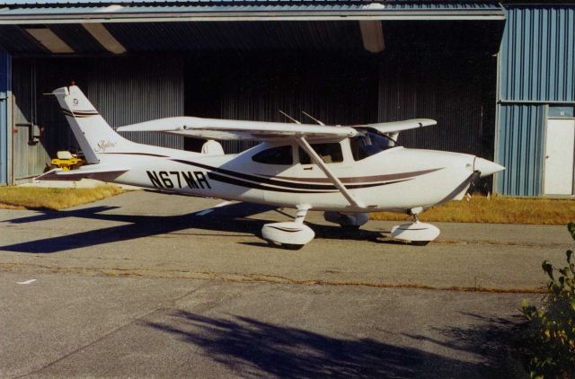 Cessna Skylane (N67MR)