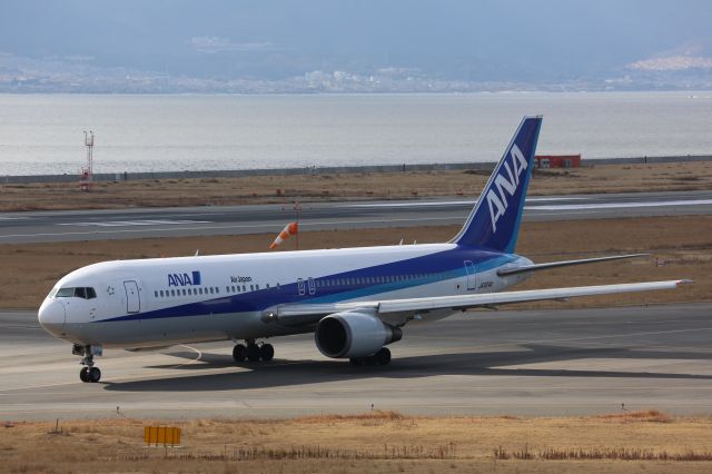BOEING 767-300 (JA604A)