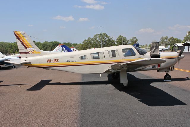 Piper Saratoga/Lance (VH-JBZ)
