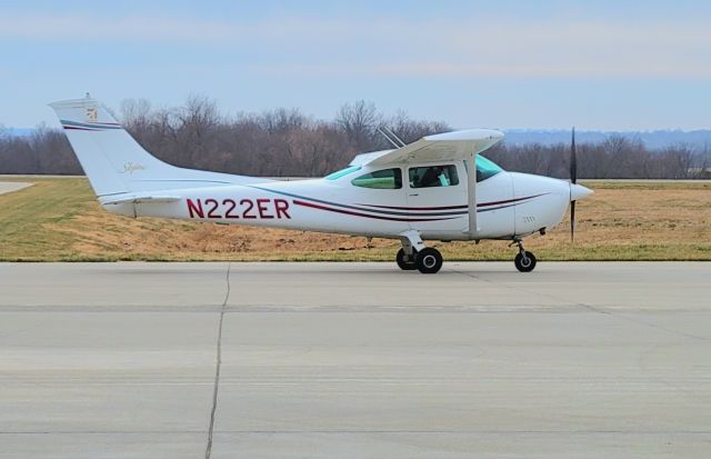 Cessna Skylane (N222ER) - 12-26-21