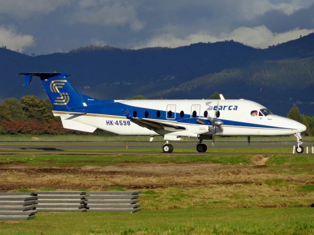 Beechcraft 1900 (HK-4598)