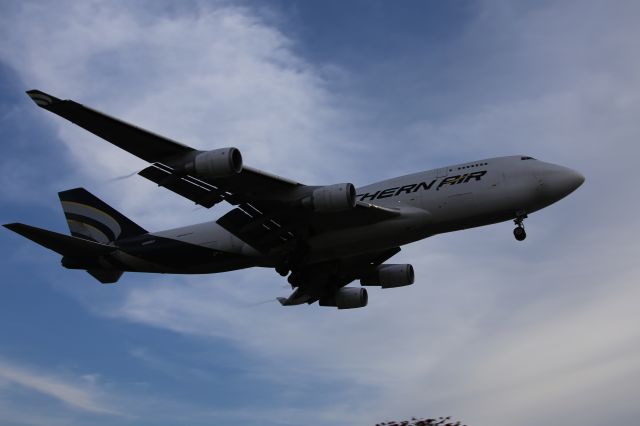 Boeing 747-400 (N469AC)