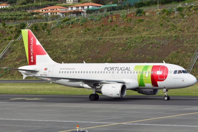 Airbus A319 (CS-TTU) - Taxiing