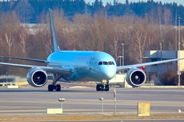 Boeing 787-9 Dreamliner (C-FNOE)