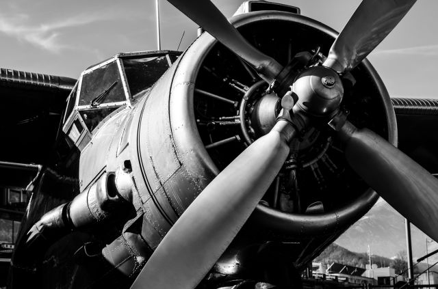 Antonov An-2 (OK-TIR)