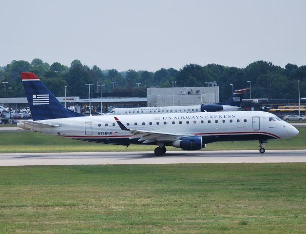 Embraer 175 (N126HQ) - Rolling 18C - 7/15/10