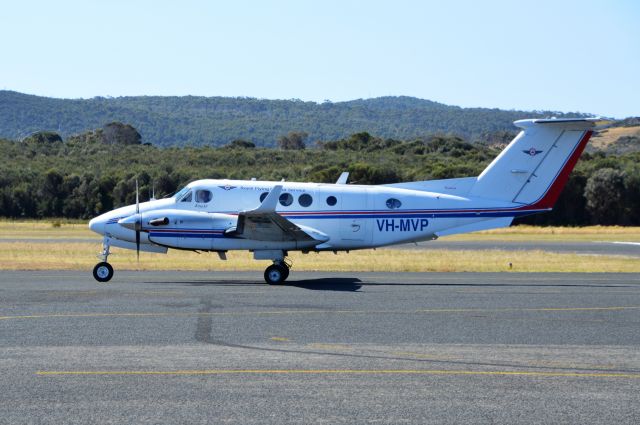 Beechcraft Super King Air 200 (VH-MVP) - RFDS kingair at Flinders Island, Nov 2017