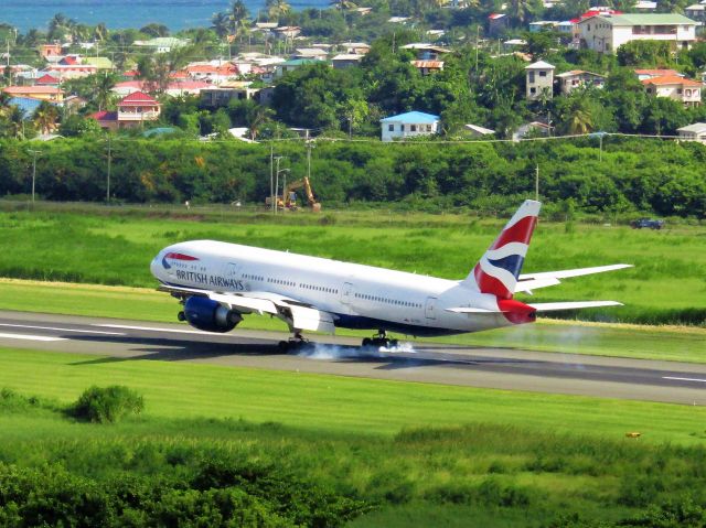 Boeing 777-200 (G-VIIX)