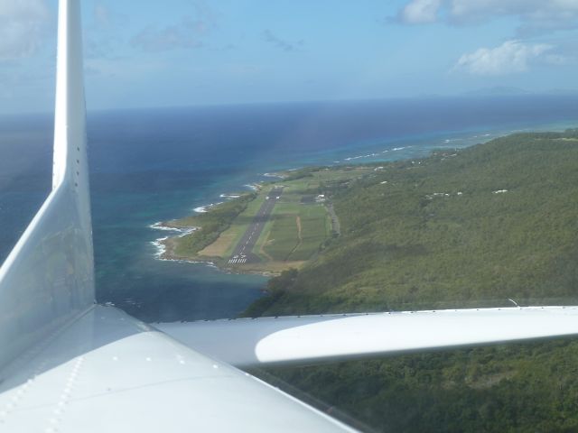 Cessna Skyhawk (F-OIJC)