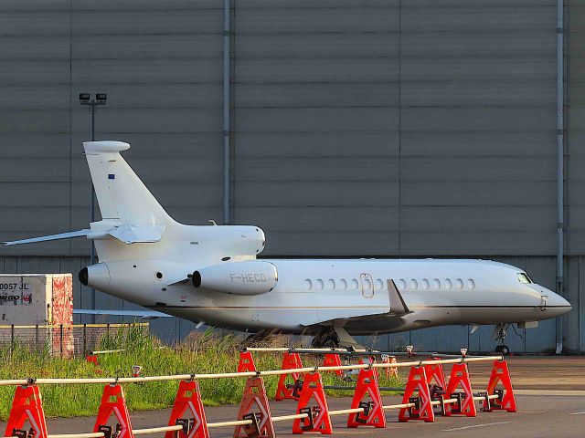 Dassault Falcon 7X (F-HECD) - I took this picture on Jul 17, 2019.