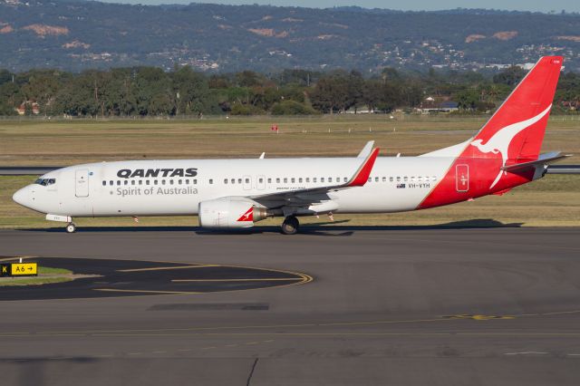 Boeing 737-800 (VH-VYH)