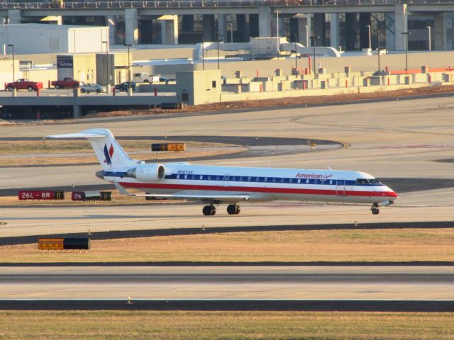 Canadair Regional Jet CRJ-700 (N507AE)