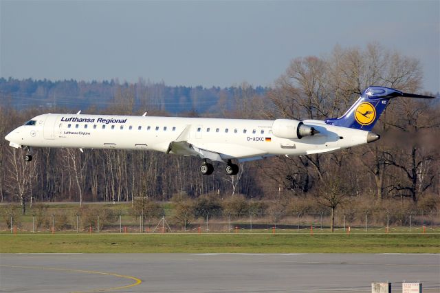 Canadair Regional Jet CRJ-900 (D-ACKC)