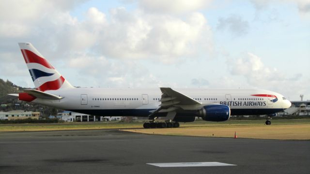 Boeing 777-200 (G-YMMS)