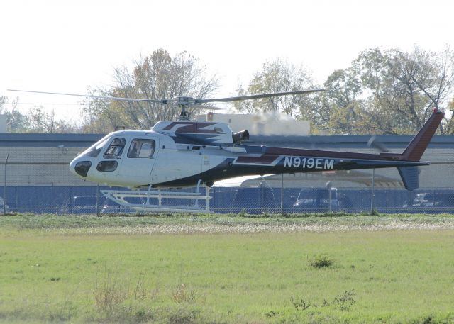 Eurocopter AS-350 AStar (N919EM) - At Metro Aviation.