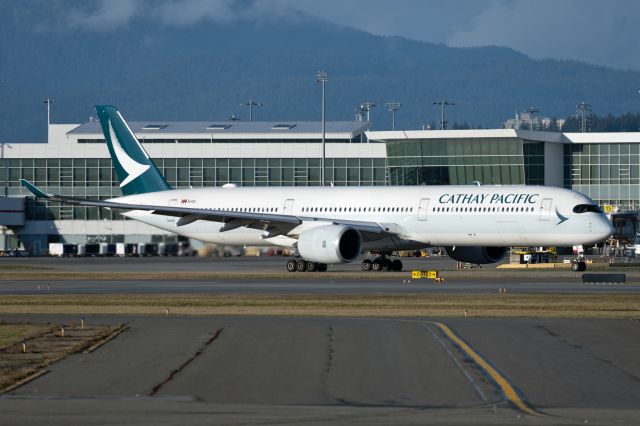 Airbus A350-1000 (B-LXL)