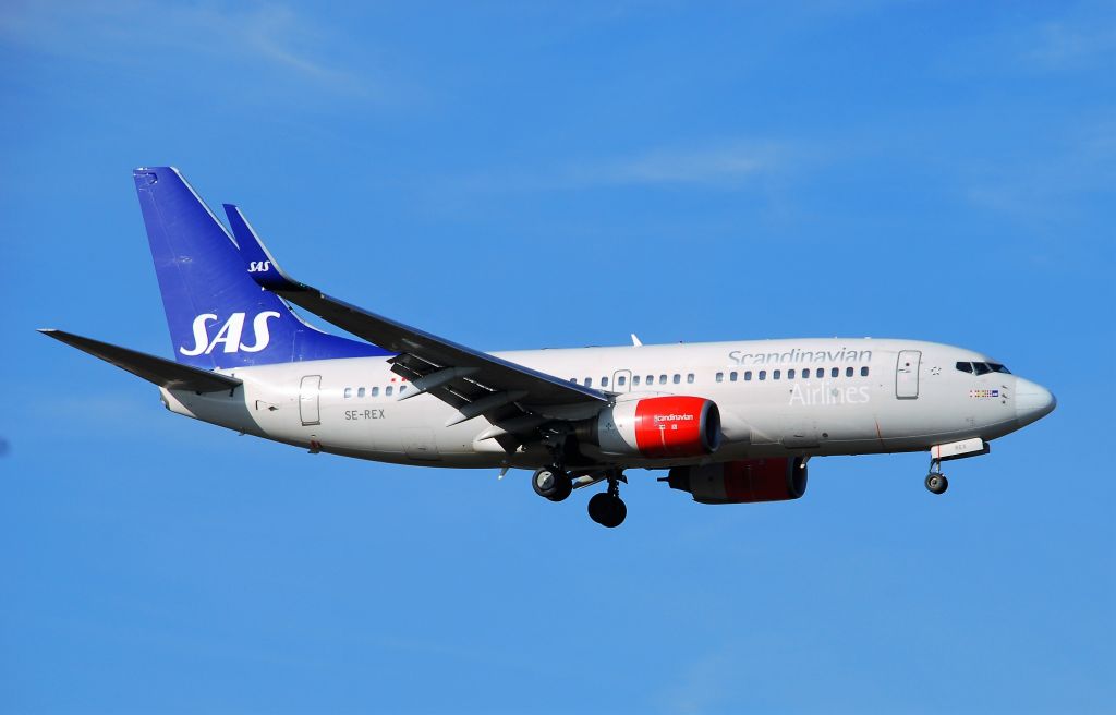 Boeing 737-800 (SE-REX) - Taken from the threshold of 29L