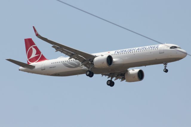 Airbus A321neo (TC-LPI)