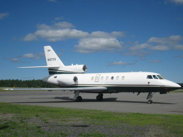 Learjet 31 (N107CV)