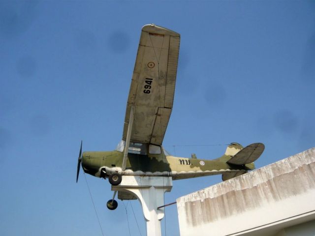 Cessna L-19 Bird Dog (06941)