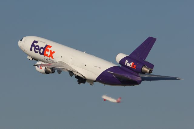 McDonnell Douglas DC-10 (N571FE)