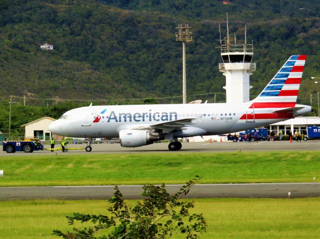 Airbus A319 (N713UW)