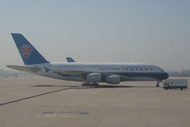 Airbus A380-800 (B-6137) - China Southern Airlines A380-841 cn36