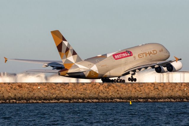 Airbus A380-800 (A6-APE) - EY451/ETD89D to AUH Abu Dhabi, R16 SYD/YSSY 18/05/2018