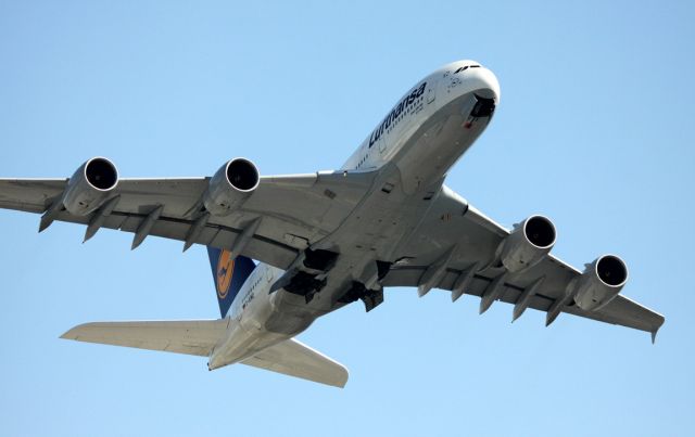 Airbus A380-800 (D-AIMD) - Lufthansa #455 to FRA (Frankfurt, Germany) off 28R  05-02-2015