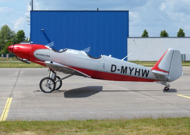 D-MYHW —