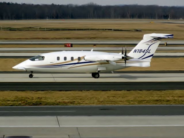 Piaggio P.180 Avanti (N184SL)