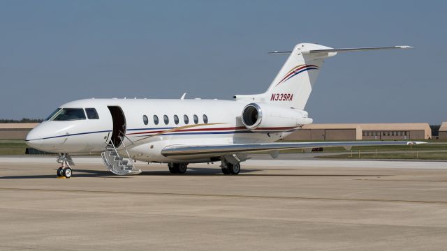 Hawker Beechcraft 4000 (N339RA) - A diverted Hawker 4000 Horizon sits on the ramp at KPPO.