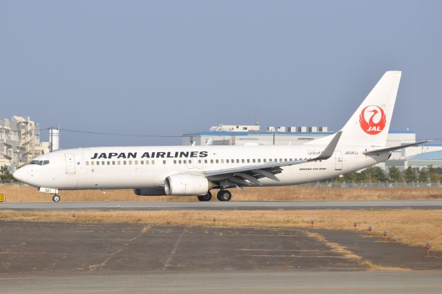 Boeing 737-800 (JA341J)