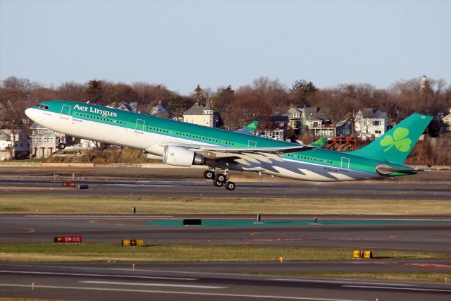 Airbus A330-300 (EI-ELA) - St. Patrick rotating off of 33L