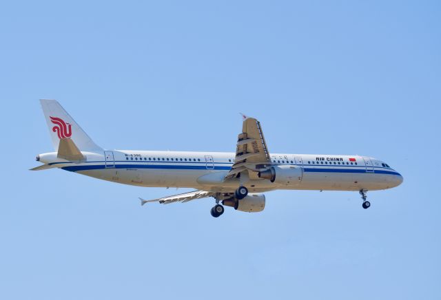 Airbus A321 (B-6386)