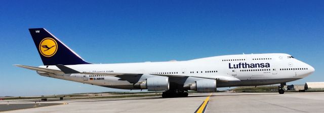 Boeing 747-400 (D-ABVM)