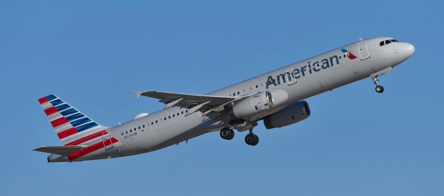 Airbus A321 (N524UW) - phoenix sky harbor international airport 16OCT21