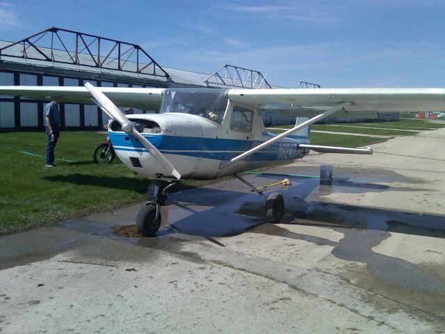 Cessna Skyhawk (N6241T)