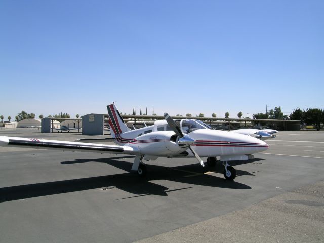 Piper Seneca (N33422) - Seneca II, PA34-200T, 1975 model with known ice.