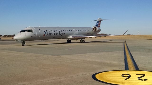 Canadair Regional Jet CRJ-900 (N562NN)