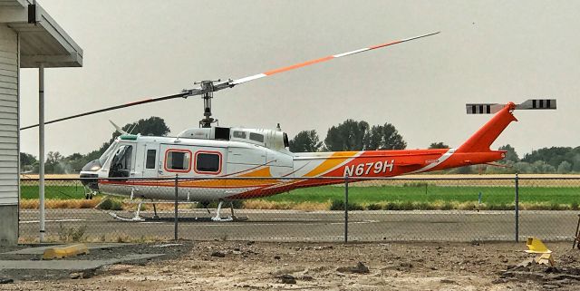 Cessna Skyhawk (N679H) - N679H - 1974 Bell 205A-1