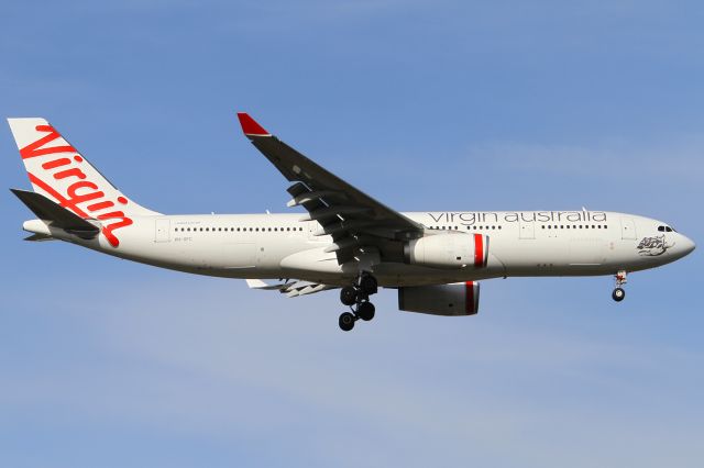 Airbus A330-200 (VH-XFC)