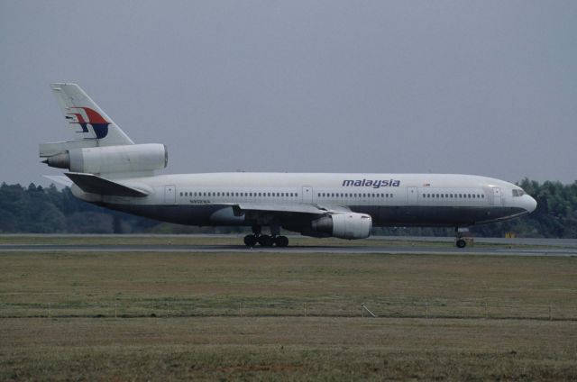 McDonnell Douglas DC-10 (N902WA) - Departure at Narita Intl Airport rwy16 on 1998/04/01