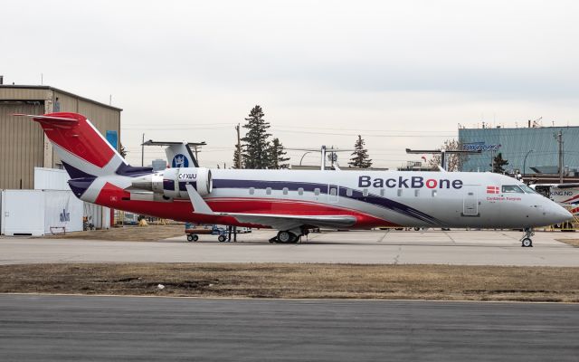 Canadair Regional Jet CRJ-200 (C-FXUU)