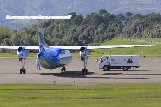 de Havilland Dash 8-100 (JA81AM)